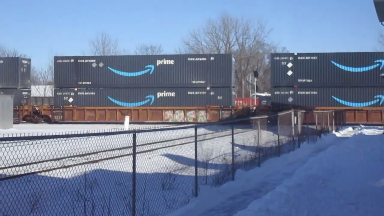 (1-28-2026) Norfolk Southern southbound intermodal train in Marion Ohio.