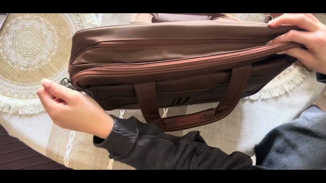 Quick Overview Of This Men's Leather Messenger Bag, Laptop Briefcase Business Satchel