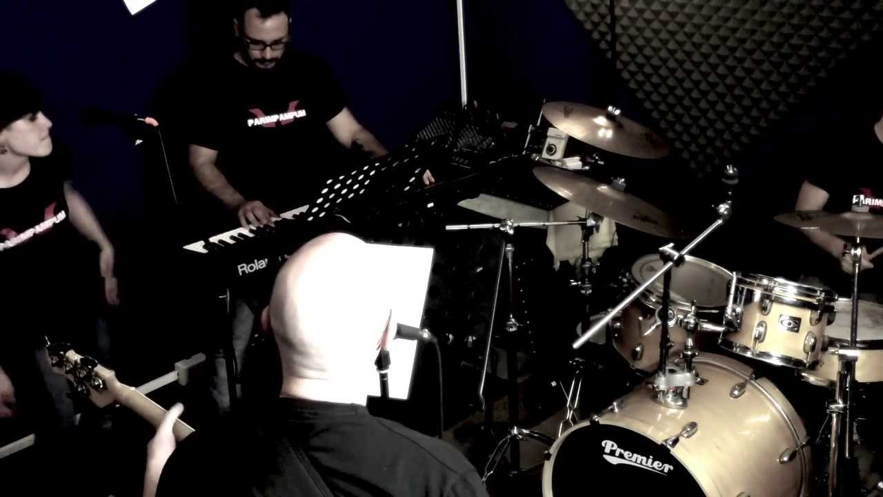 ...intanto in sala prove