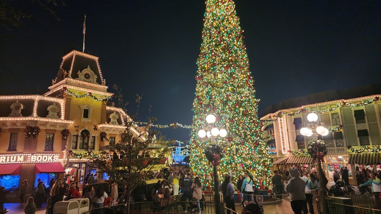 🔴 LIVE STREAM: Disneyland Resort | Rides & Shows | UPDATES 12/10/2025