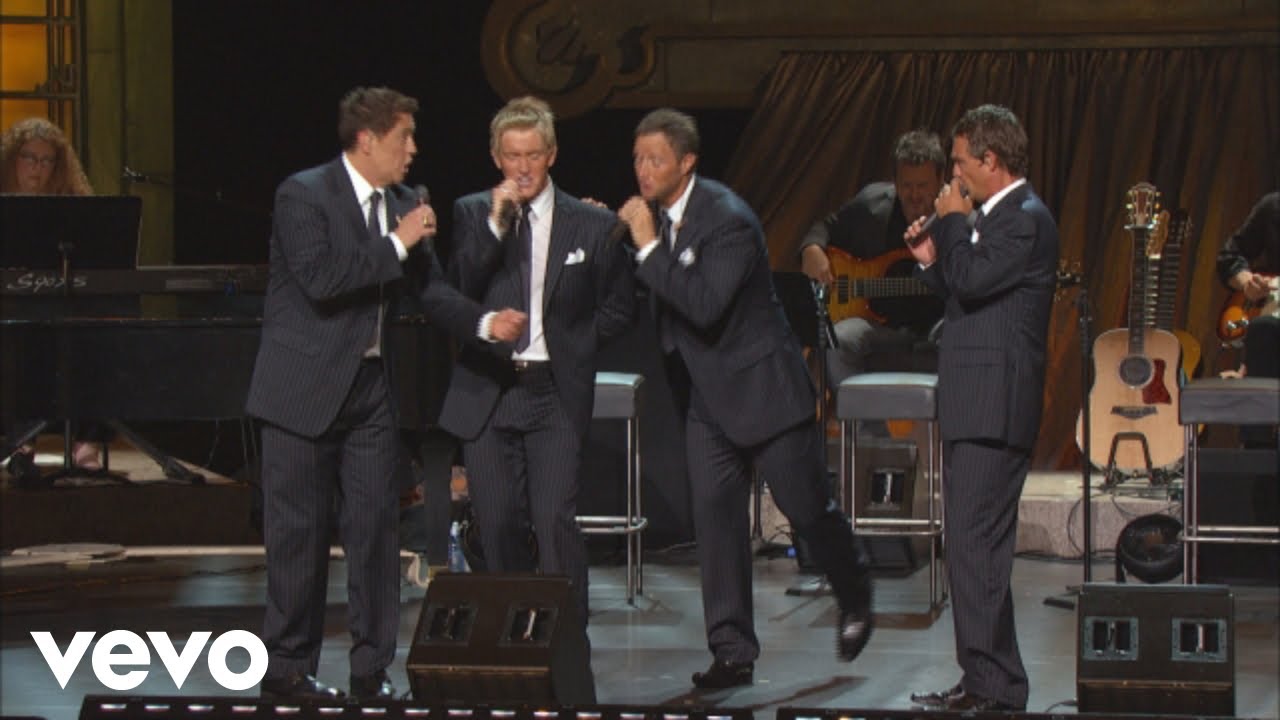 Bill & Gloria Gaither - God Delivers Again [Live] ft. Ernie Haase & Signature Sound