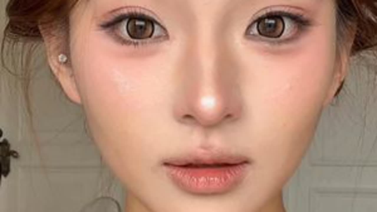人见人夸的一个妆容~闺蜜们都给我学！ #妆教 #公主妆