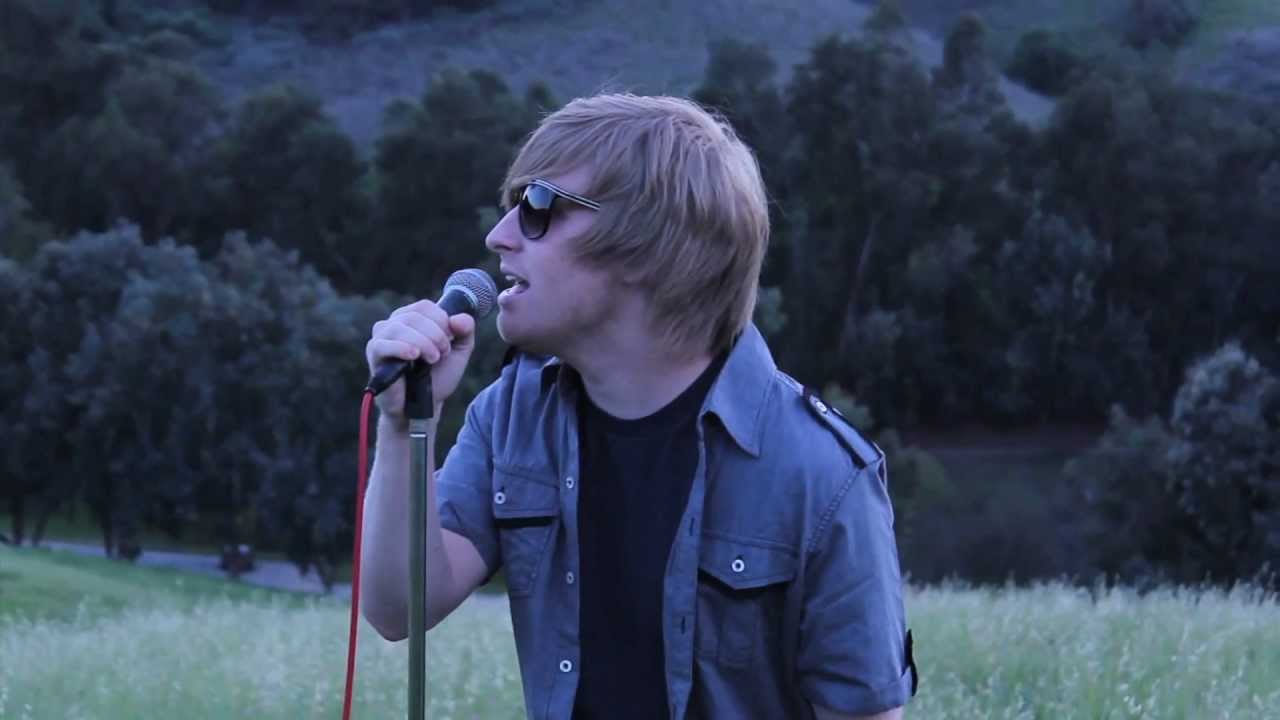 BIGBANG COVER - BLUE