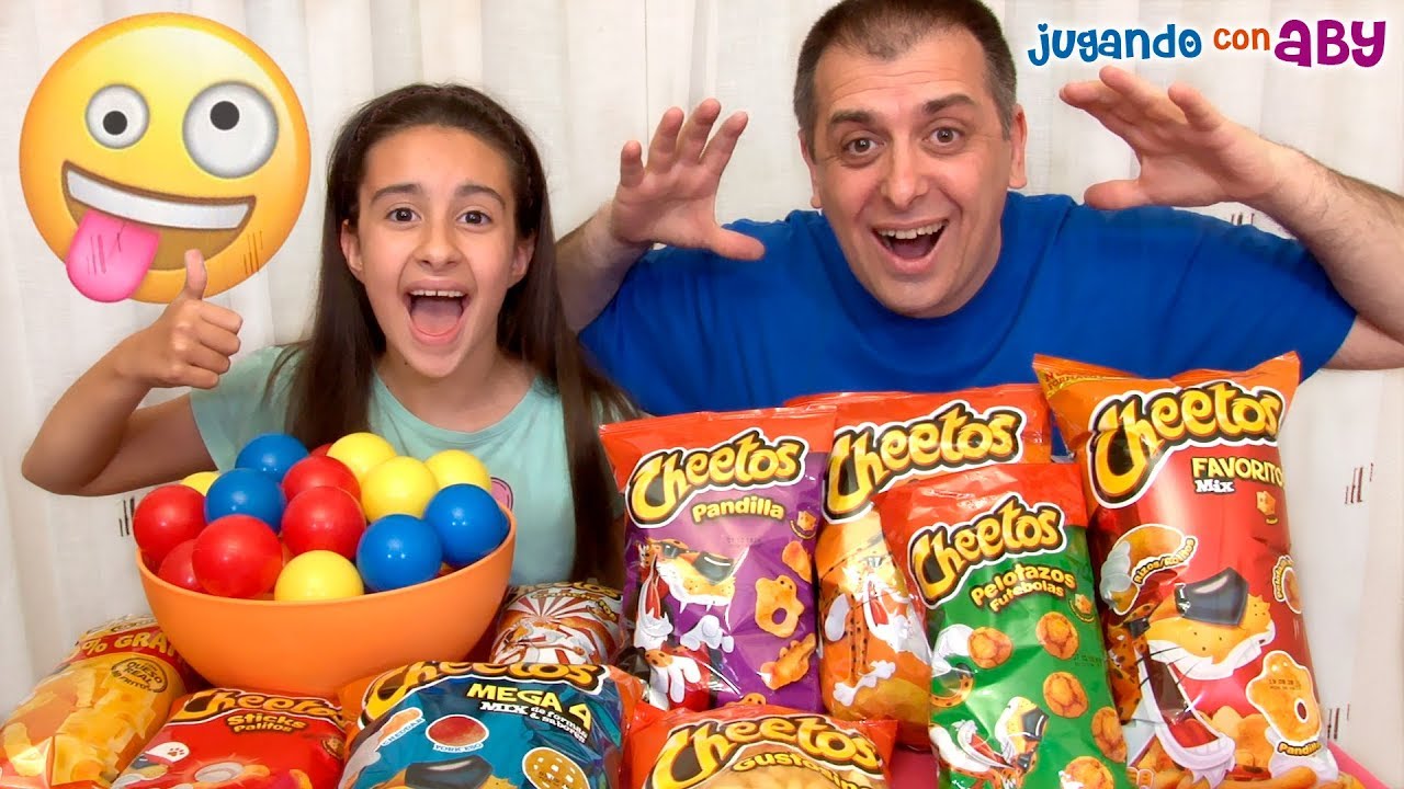 El juego del RETO CHEETOS. Probando 10 sabores de Cheetos. CHEETOS RAROS CHALLENGE