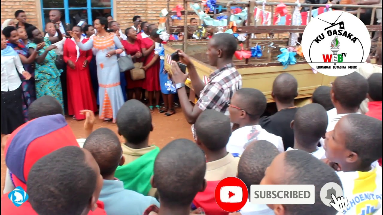 MUSENYERI WA DIOCESE NGOZI MURI LYCEE BUSIGA BAMUGABIYE INKA //KURIKIRA IBIRORI