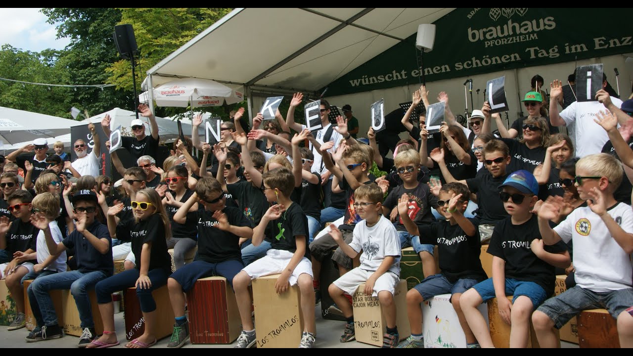 LOS TROMMLOS - 100 Trommler - 10 Jahre Los Trommlos - 1000 Zuhörer