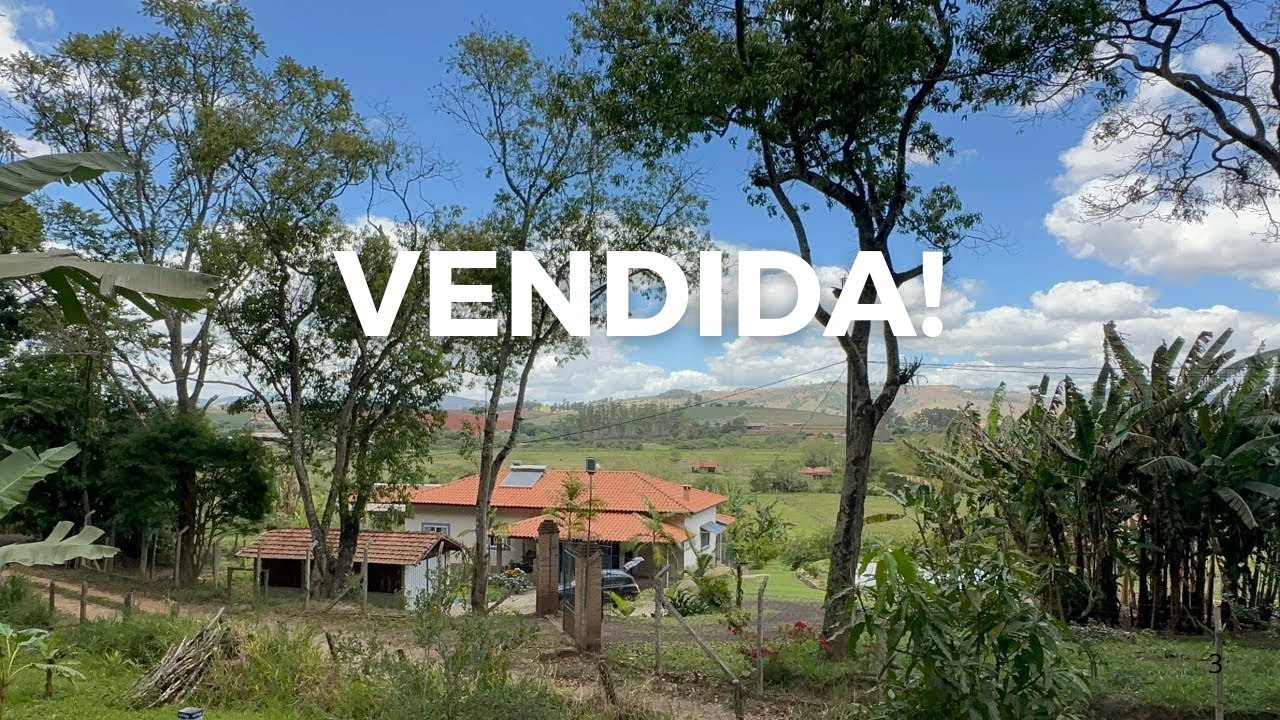 Vendida!!! Chácara de 900 MiL por 750 MiL à venda em Congonhal com Nascente, Curral, Galinheiro.