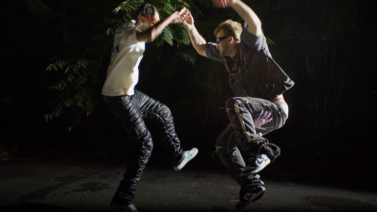 MARKO GLOWS x $AINT - Boli chv&iacute;ľu quiet (prod. Rudolphh x fanyy 808) |Official Music Video|