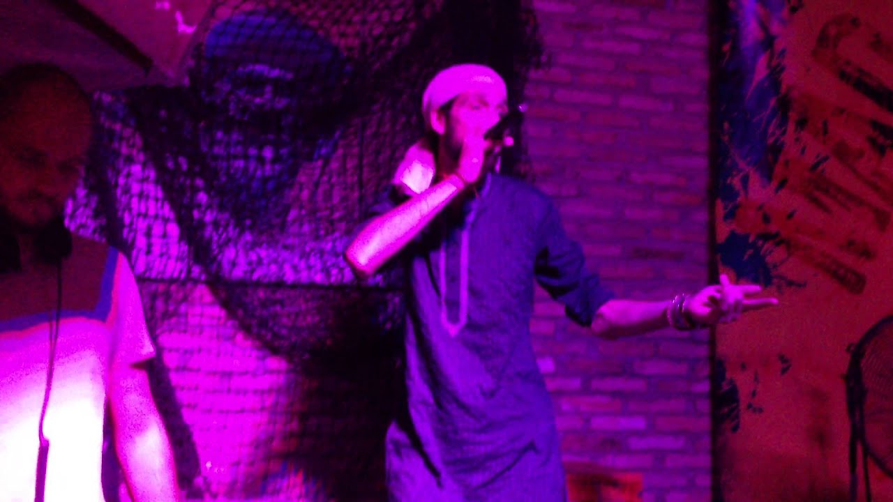 MAD FYAH Kaztet Dee in Saigon