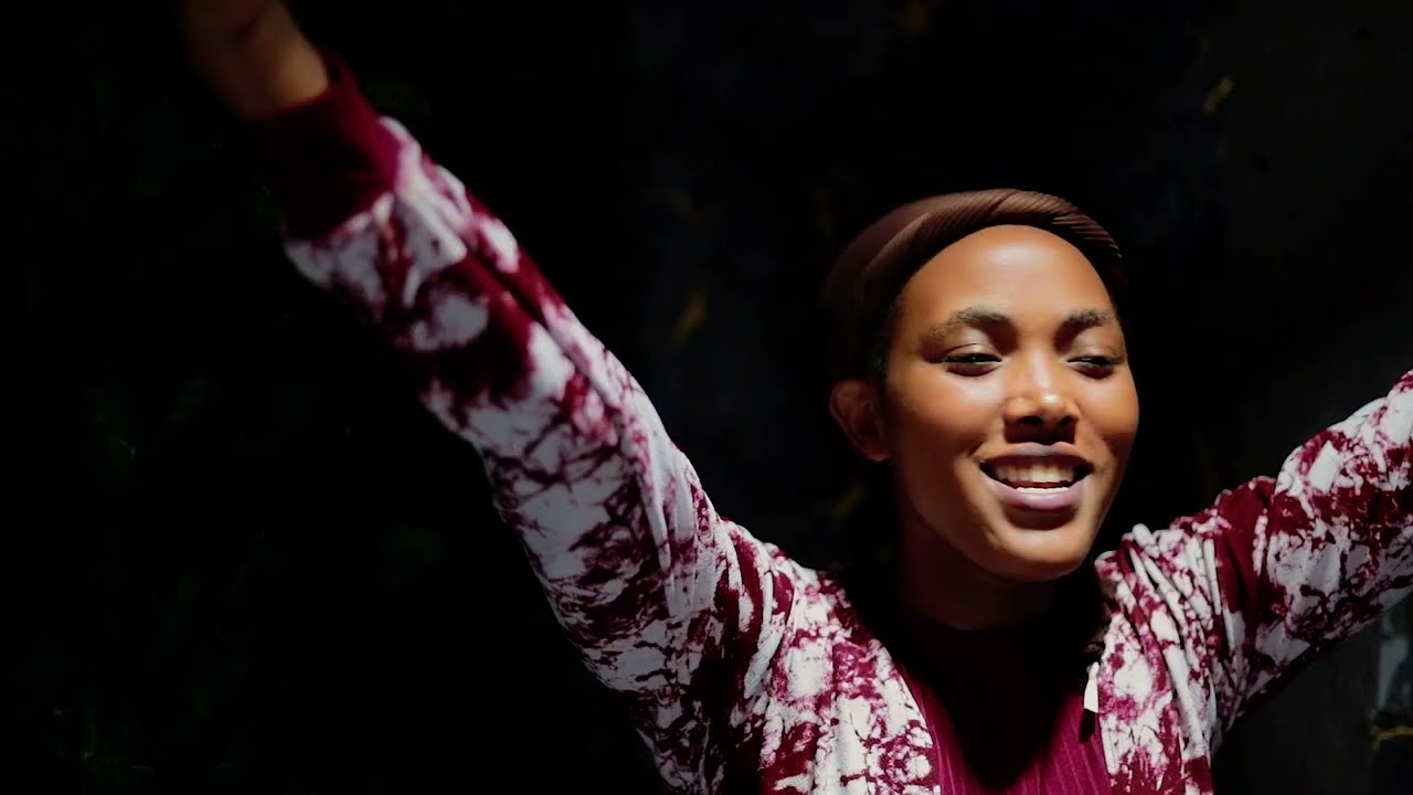 Niwe Mesiya by Patrick Nyamitali Cover By AERON (Official Live Video).