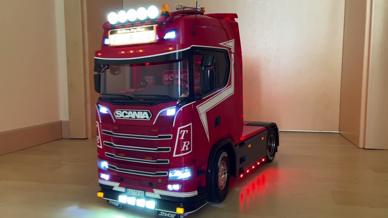 Tamiya Scania 770S 4x2 1:14 RC