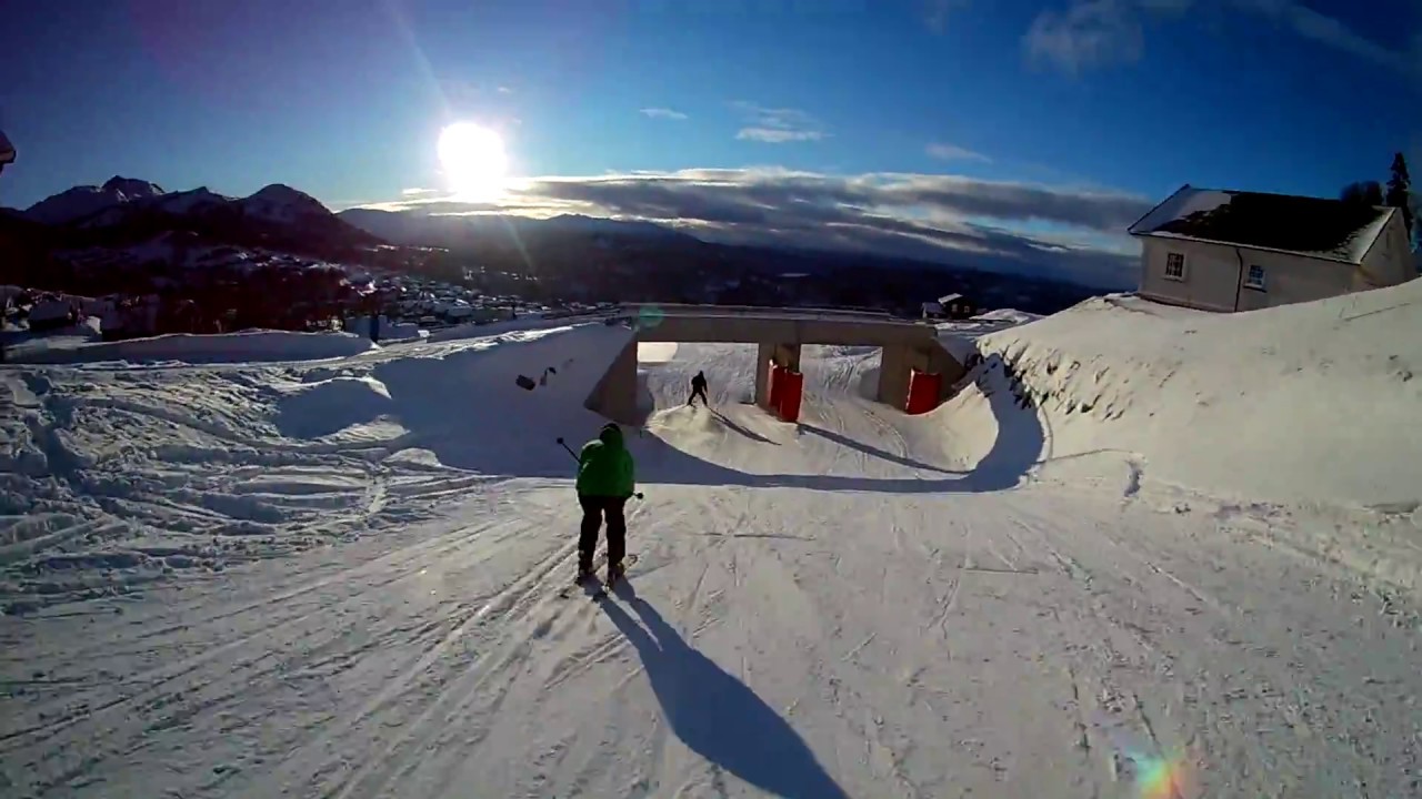 Jegersberggjengen på ski. Rauland Skisenter Telemark.  2