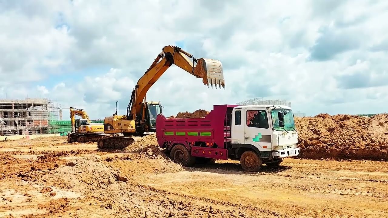 Most Satisfying Excavator & Dump Truck Work Ever!