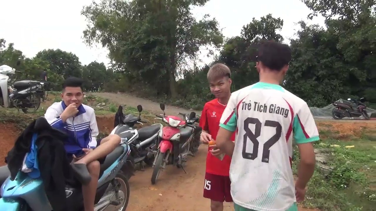 Bán kết  Bóng đá ngoại hạng  tích giang.đội tg 1 và đ tuyển trẻ tích giang h1