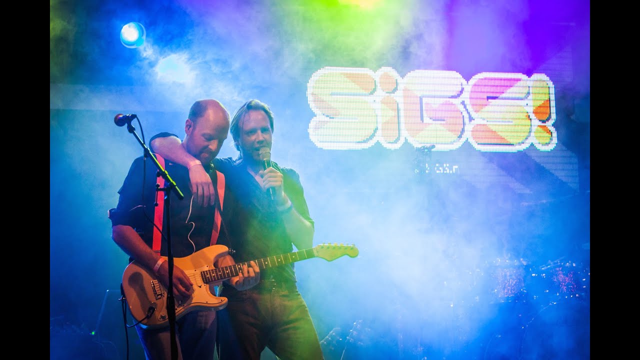 SIGS! - One - Live in Utrecht