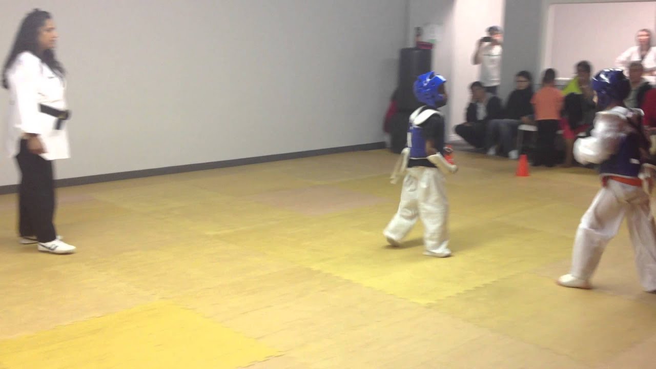 Taekwondo Sparring for Kids - D'Souza Martial Arts Waterloo