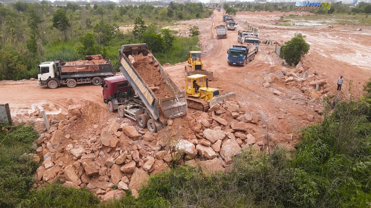 Best Landfill Operator! Expertly Team Bulldozers And Dump Trucks Move On Stone On Huge Size Land
