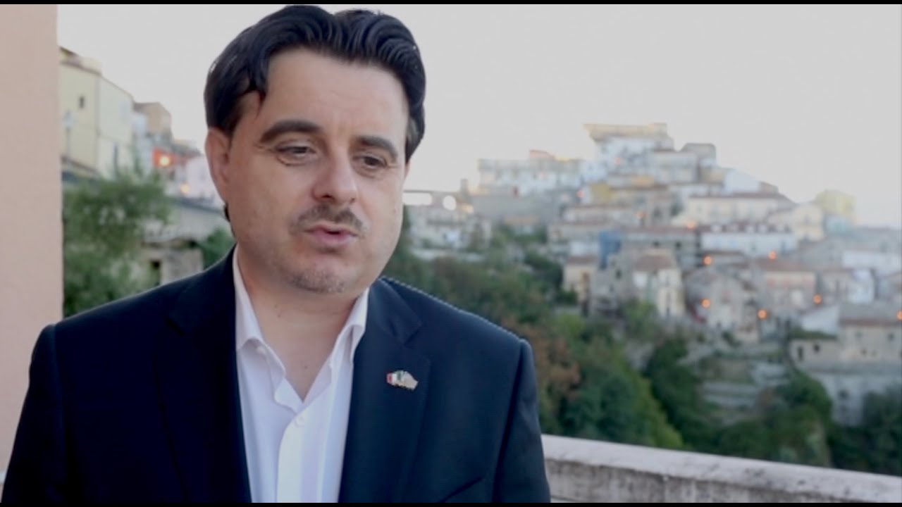Sellia &eacute; un paese di Calabria dov&acute;&eacute; vietato morire.