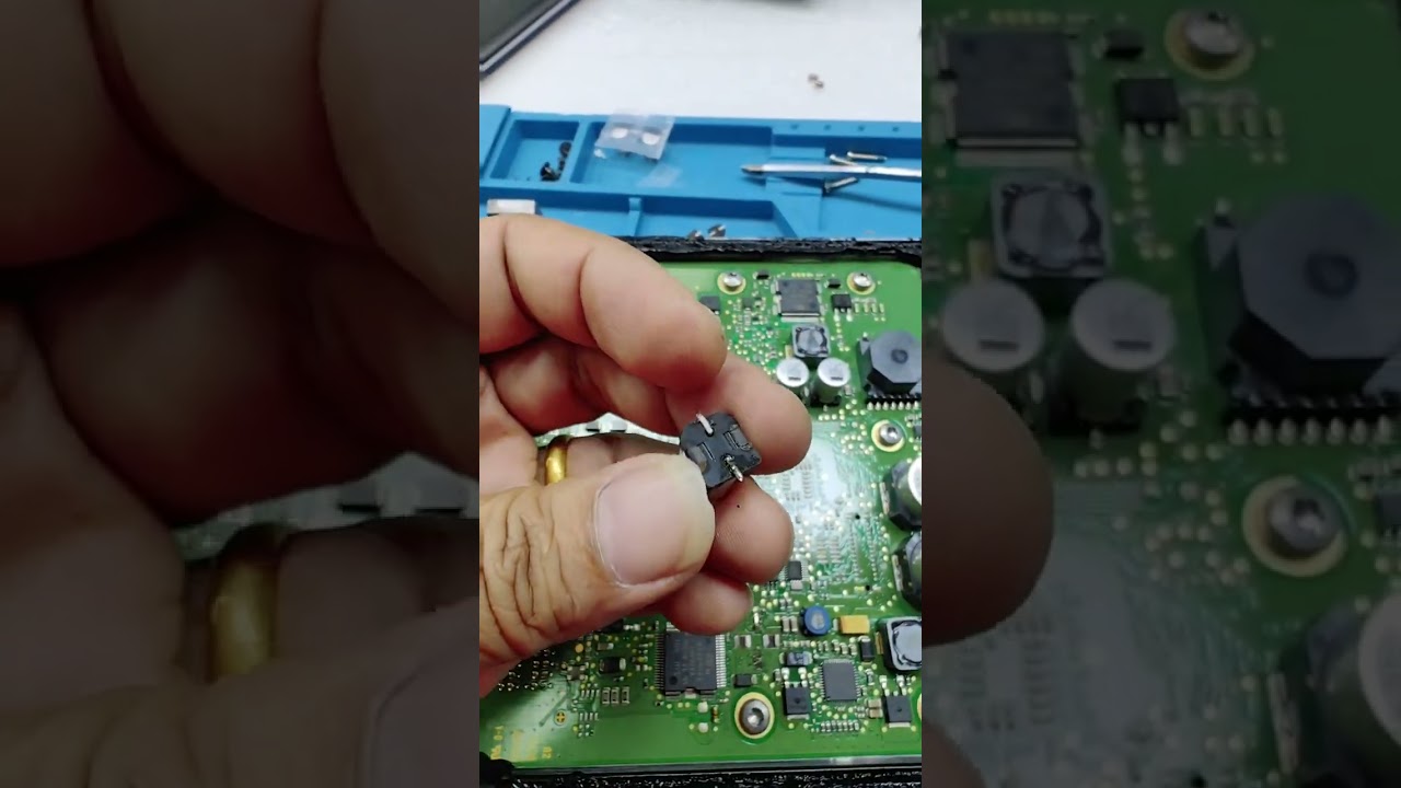 เช็ค ลาย เปลี่ยนคาปาซิเตอร์ กล่อง ECU mercedes