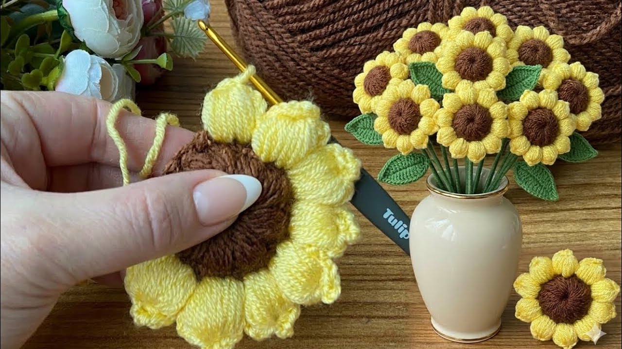 How to Crochet a 3D Sunflower 🌻 | 3 Boyutlu Ayçiçeği Yapımı