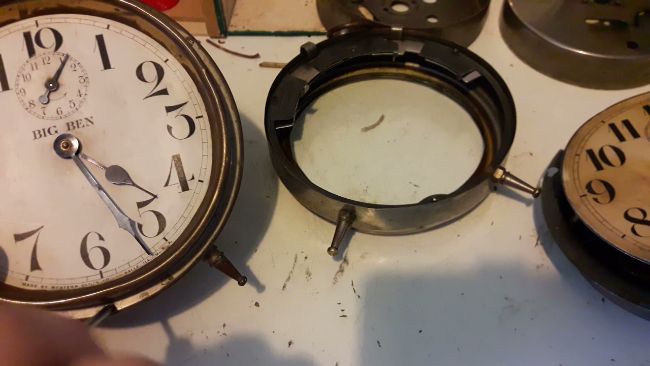 Westclox Big Ben Style 1 vs 1a mechanical comparison