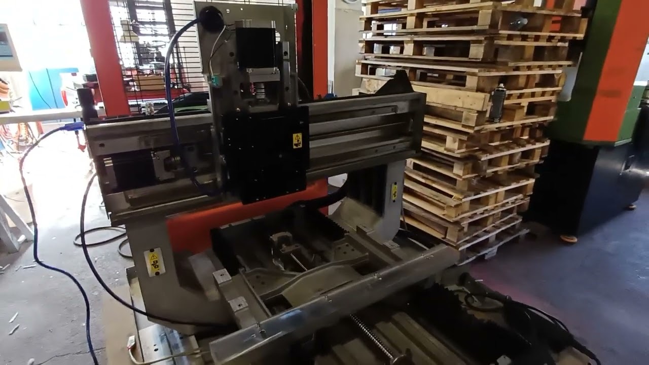 Roland MDX500. Avanzamento lavori di revamping.