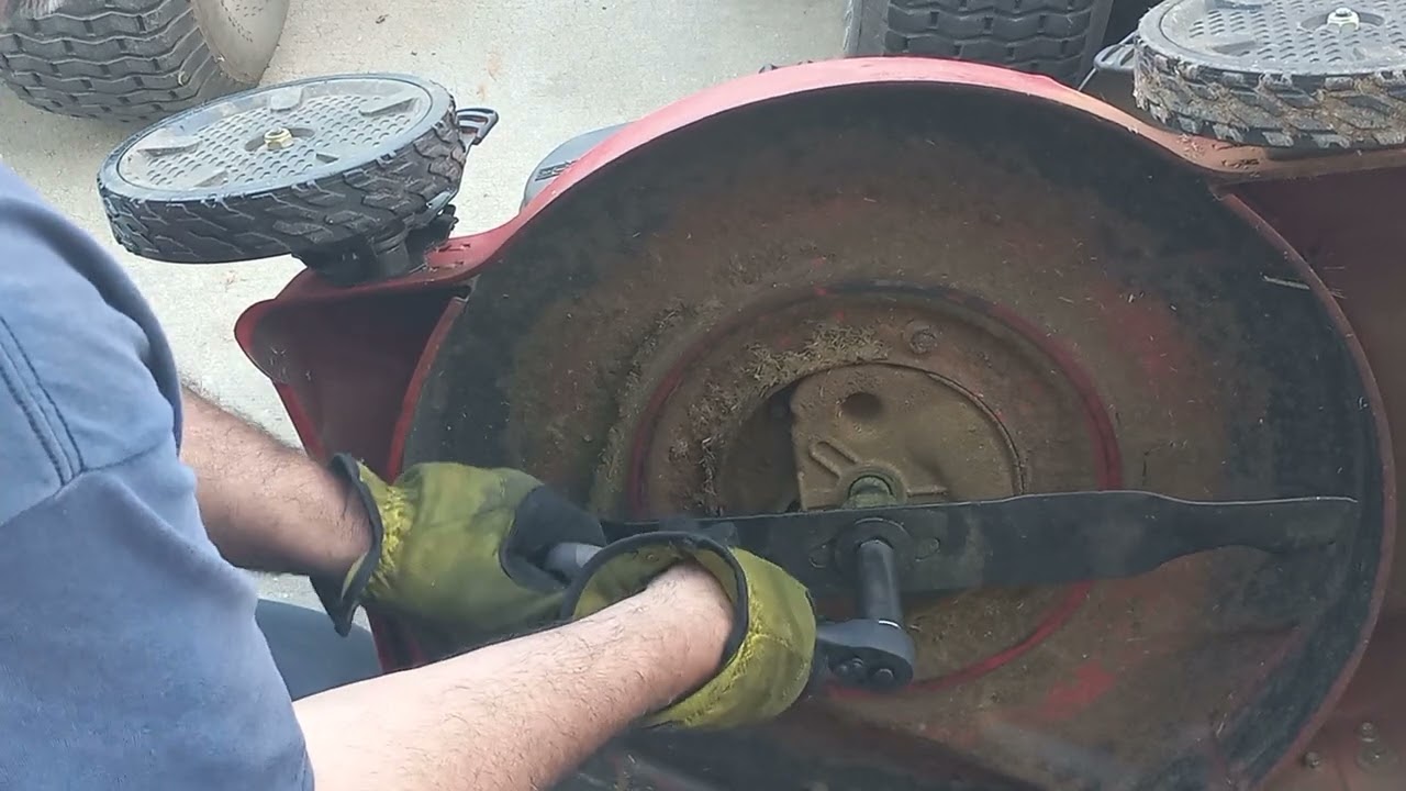 RDMJ.parte#2.MAQUINA CORTA CESPED.TIRA ACEITE Y FUERA DE TIEMPO.COMO REPARAR.300 BRIGGS.PRIME