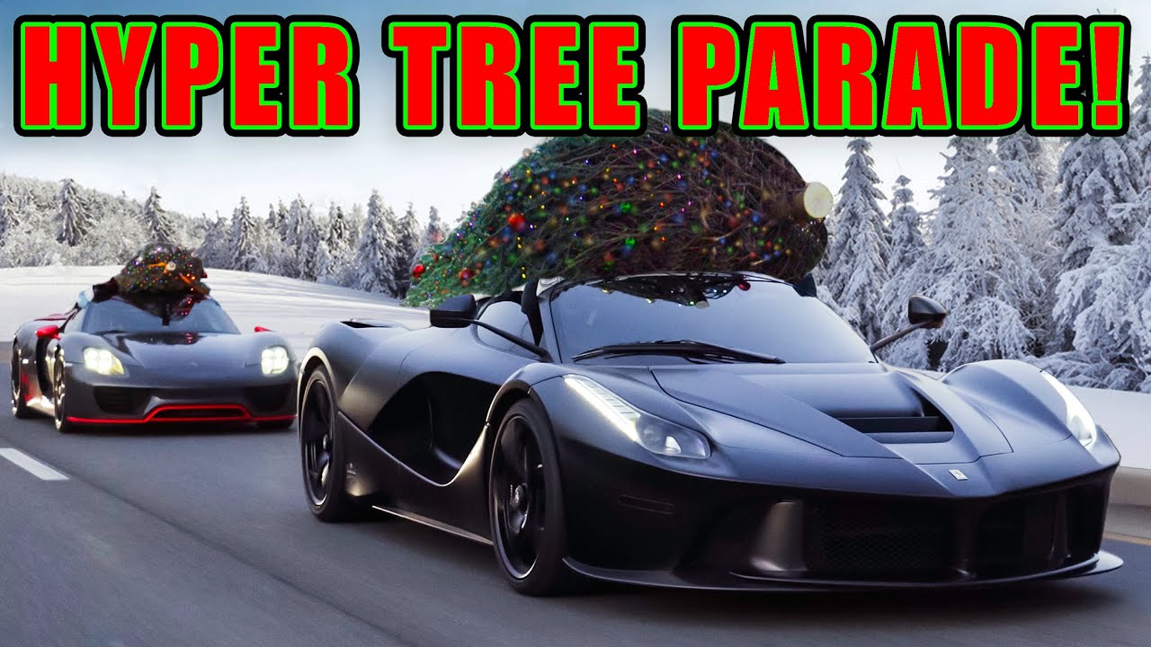 За рождественской елкой в ​​компании Hyper Cars!