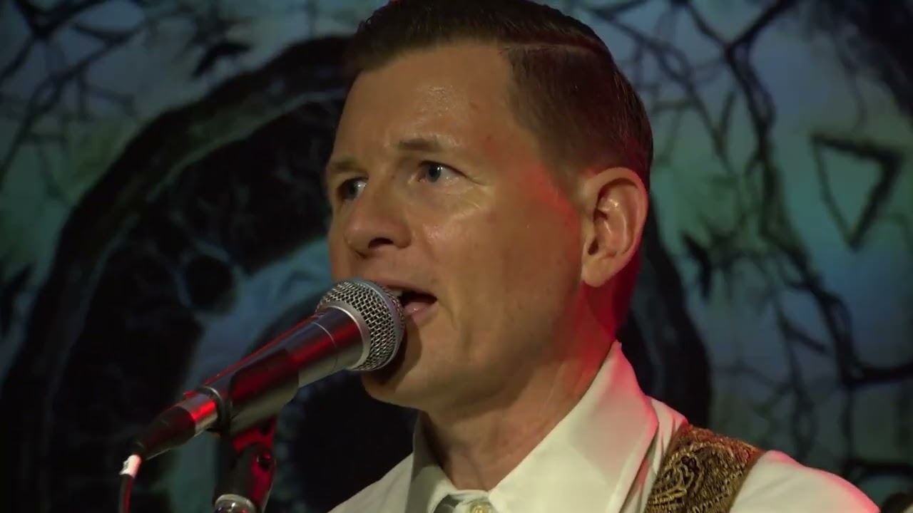 'You Can't Put A Hobo On A Passenger Train' - Jake LaBotz - from The Extended Play Sessions