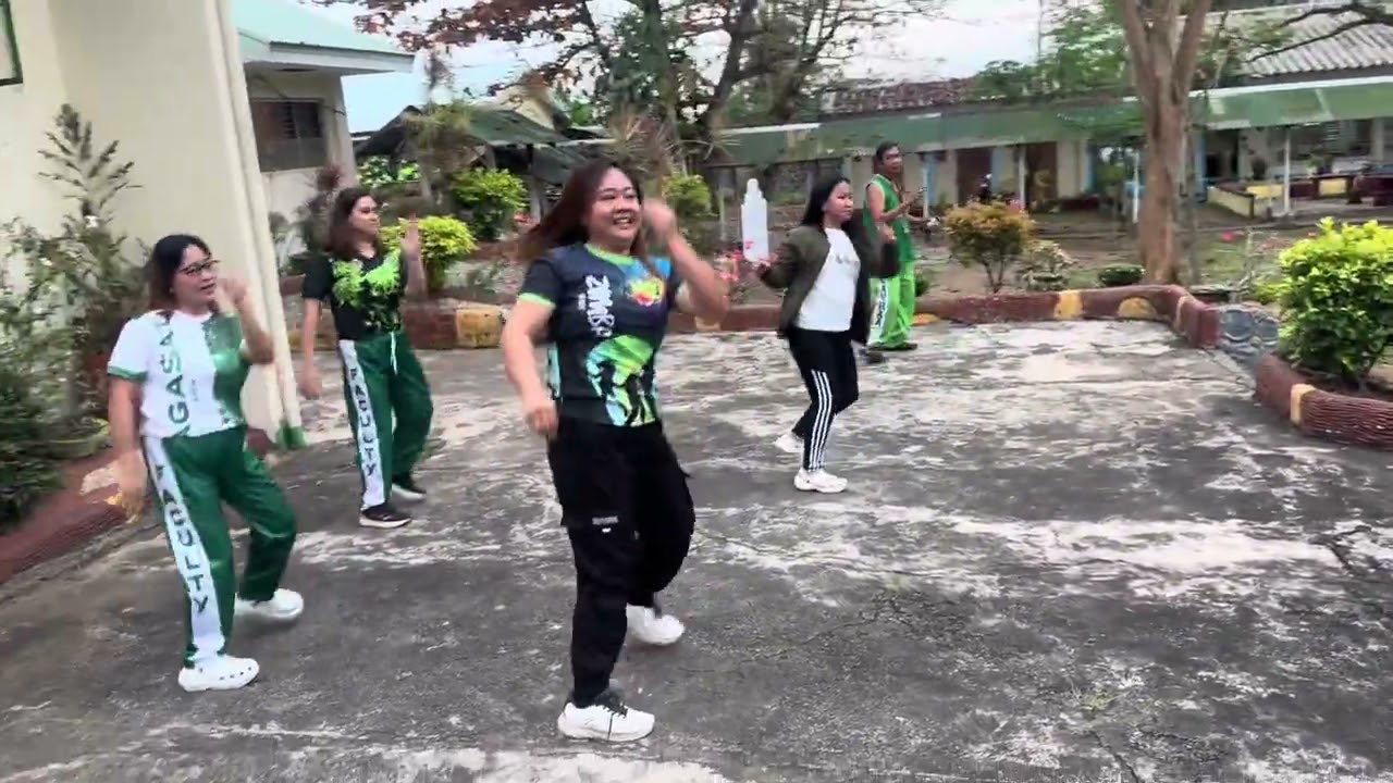 Hawak mo ang Beat  - Cagasat Zumba Dance - #musicbelongstotherightfulowner 