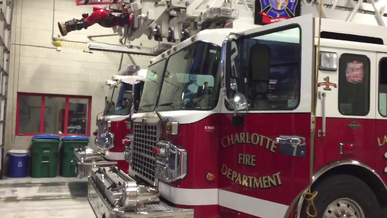 Charlotte Fire Department Engine 27 and Ladder 27 responding to a check appliance using Q