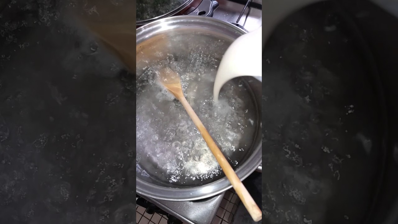 Comment cuisiné le couscous de maïs et à la farine de manioc