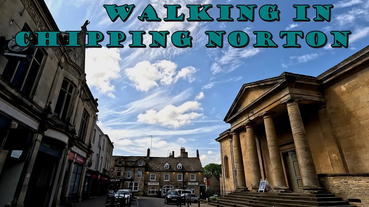 Walking in Chipping Norton in Late Spring