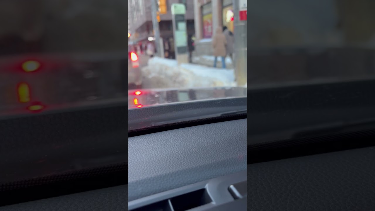WE ARE TRAVELLING DOWN  TOWN  TORONTO .PLEASE  SUBSCRIBE,LIKE,SHARE THANK YOU FOR WATCHING 
