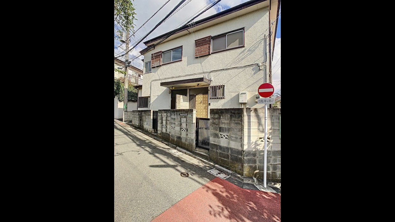 板倉貸家 ～３K　テラスハウスタイプで２階建ての戸建てに近い感覚でお住み頂けます！バイク駐輪無料です♪