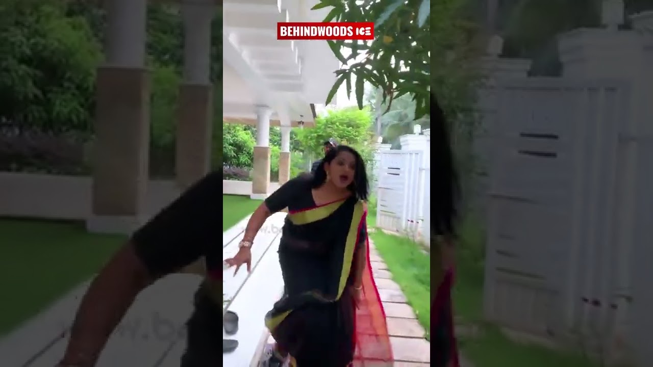 Veena Nair സ്റ്റൈൽ ആയി നടന്നു വരുമ്പോൾ വീഴുന്നത് എന്ത് കഷ്ടമാ😒😇