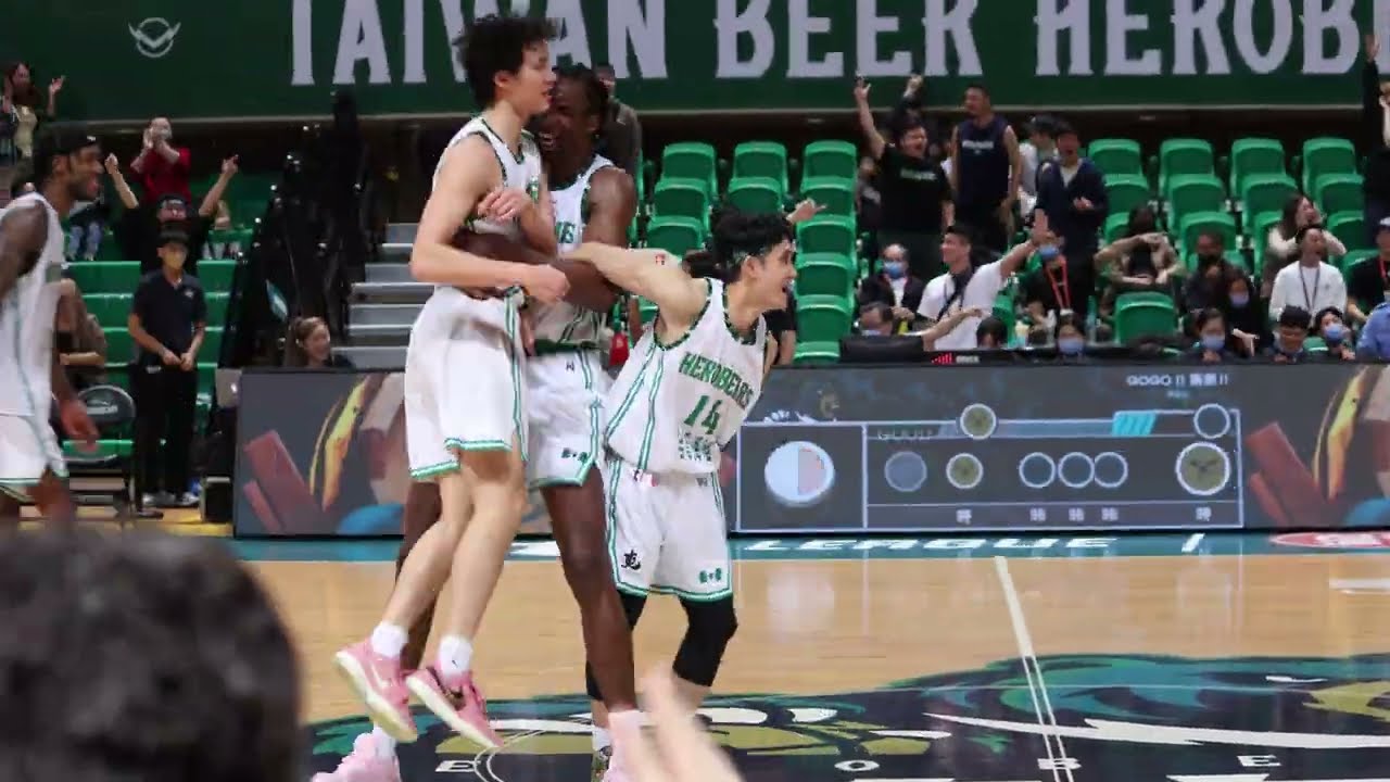 [4K] 台啤英熊 VS 台中太陽  附加賽G2 李啟瑋 準絕殺 現場影片 20230427
