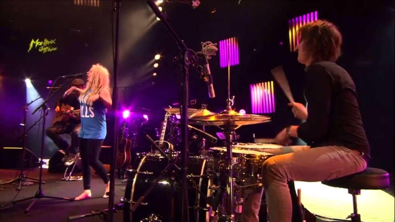 Carly Connor - The Road - Montreux Jazz Festival - Phil Wilson Drums - Scott Mckeon Guitar