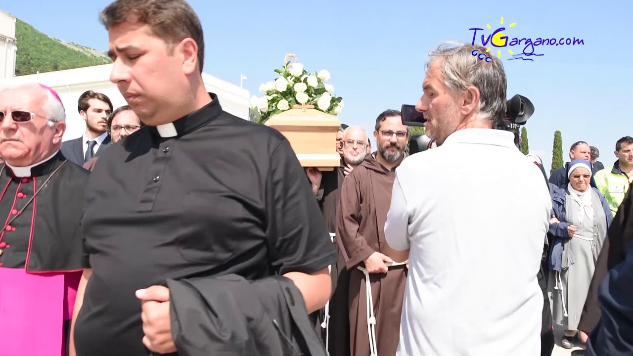 arrivo di mons  Michele Castoro a San Giovanni Rotondo 2