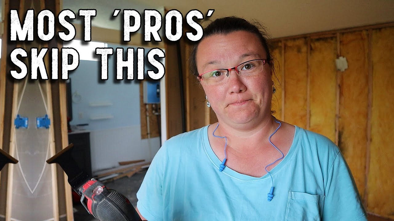 A CRITICAL STEP for Floor Repair // Mobile Home Renovation