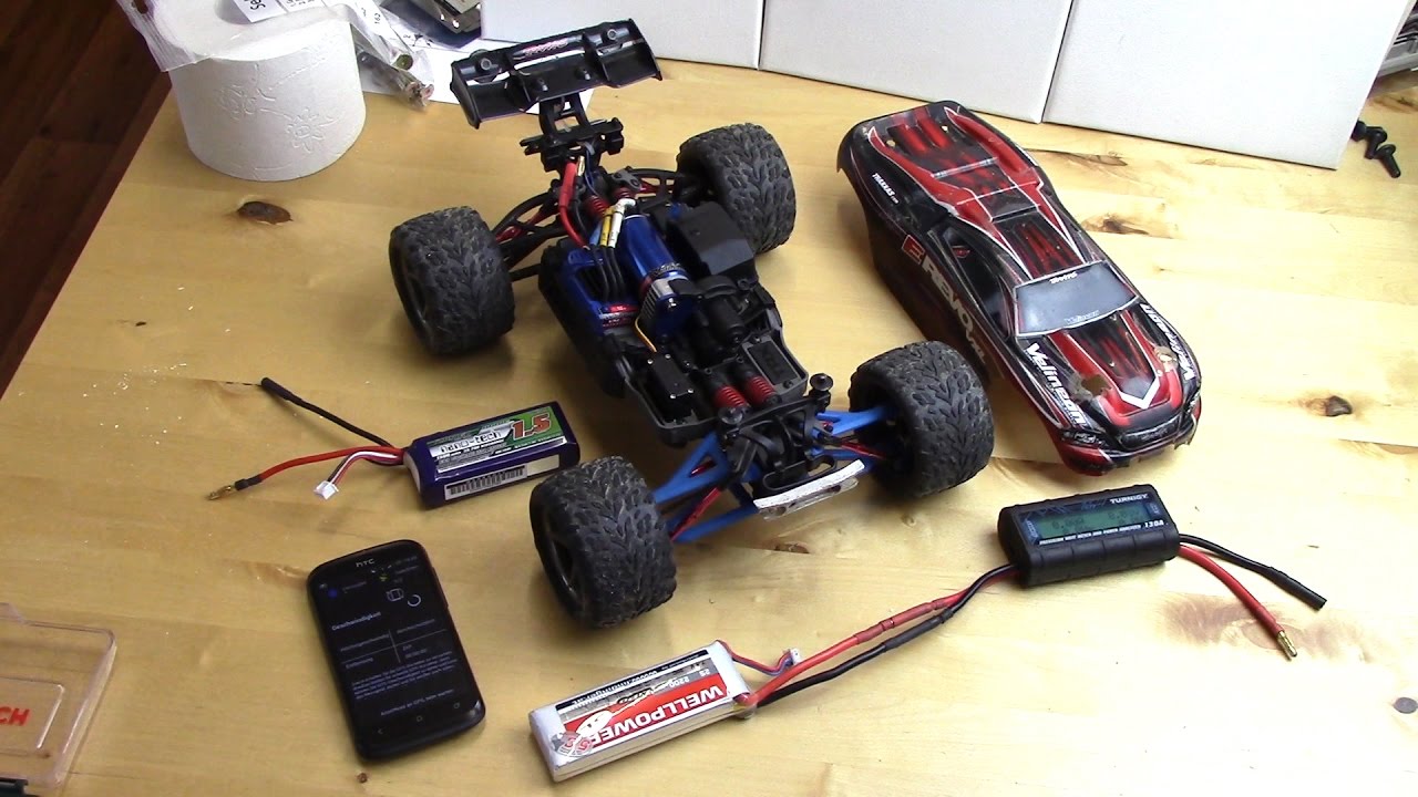 Traxxas E-Revo VXL Messungsfahrten (Strom & Speed)