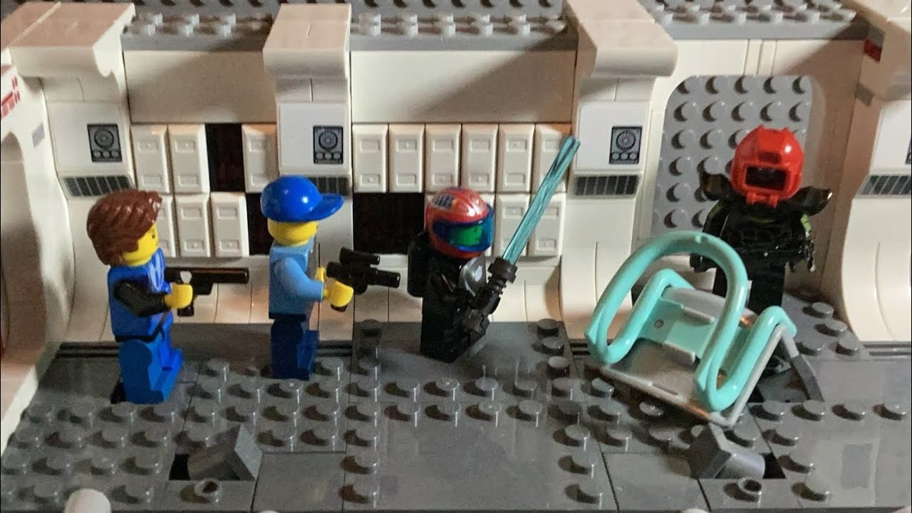 I made a Lego war (S4,E2) The Megabot…