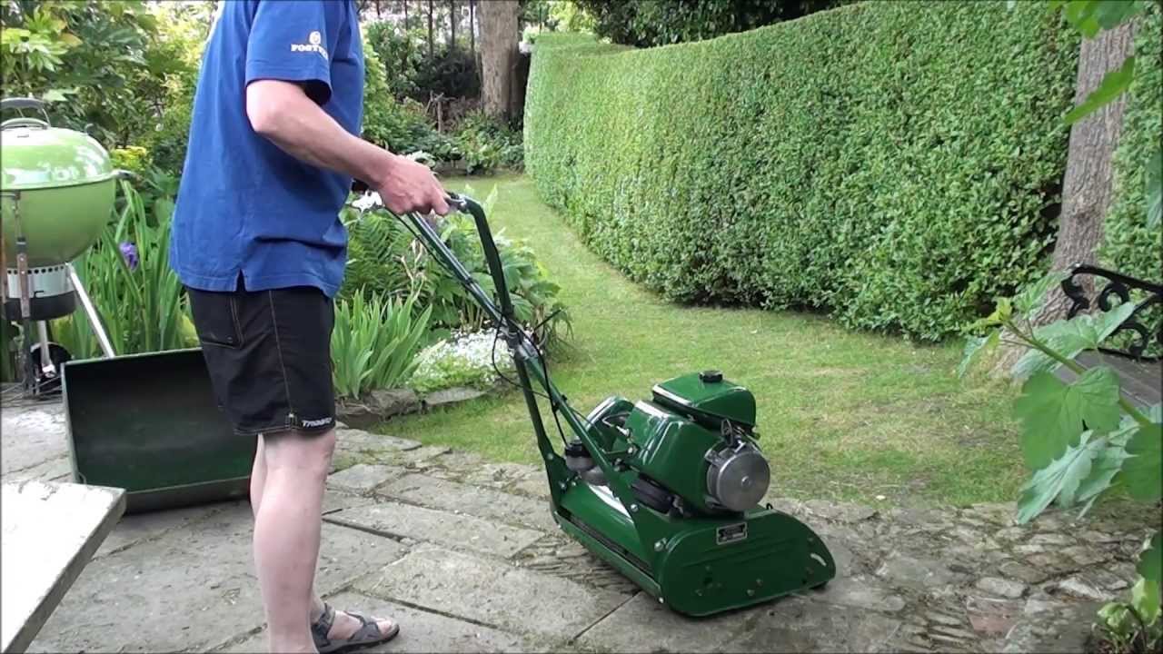 Ransomes Marquis Mower in action