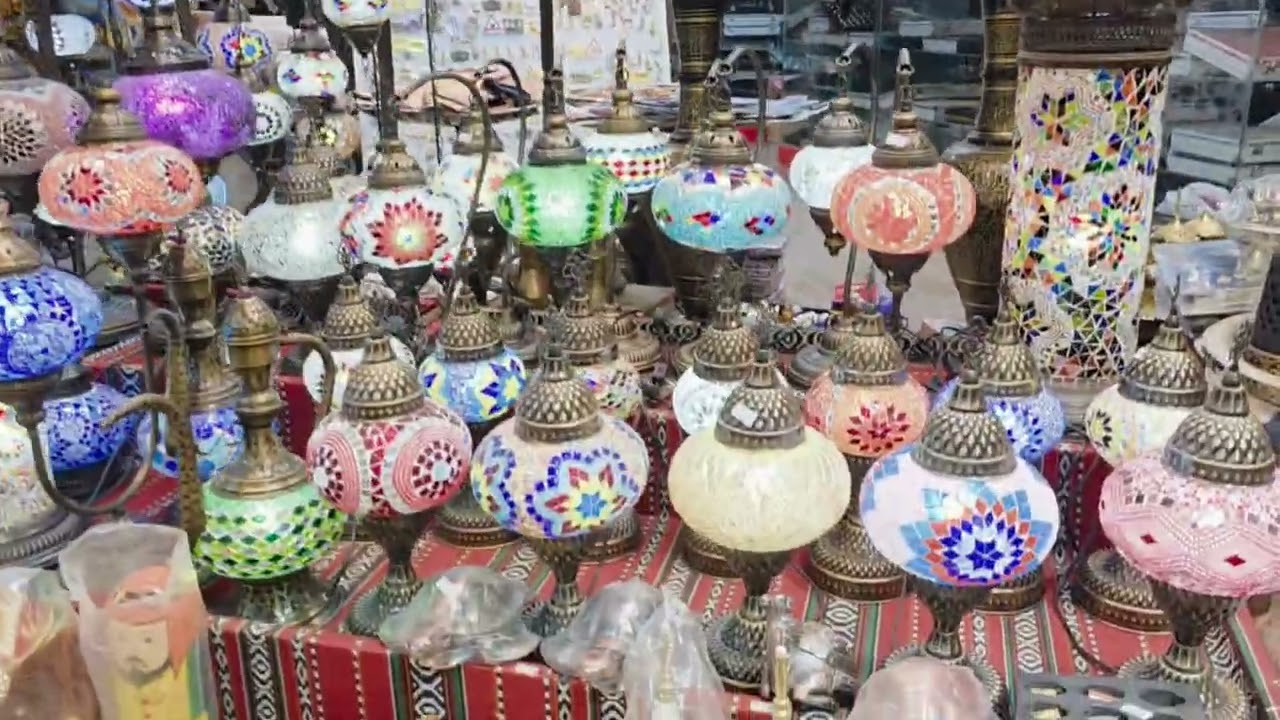 سوق  مطرح  سوق  قديم  مكان جميل جدا 