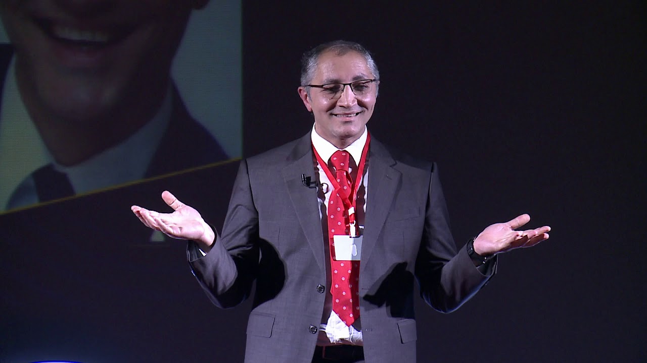 Uzanmaq yoxsa ayaq üstə qalmaq? | Vasif İsmayıl | TEDxSumgait