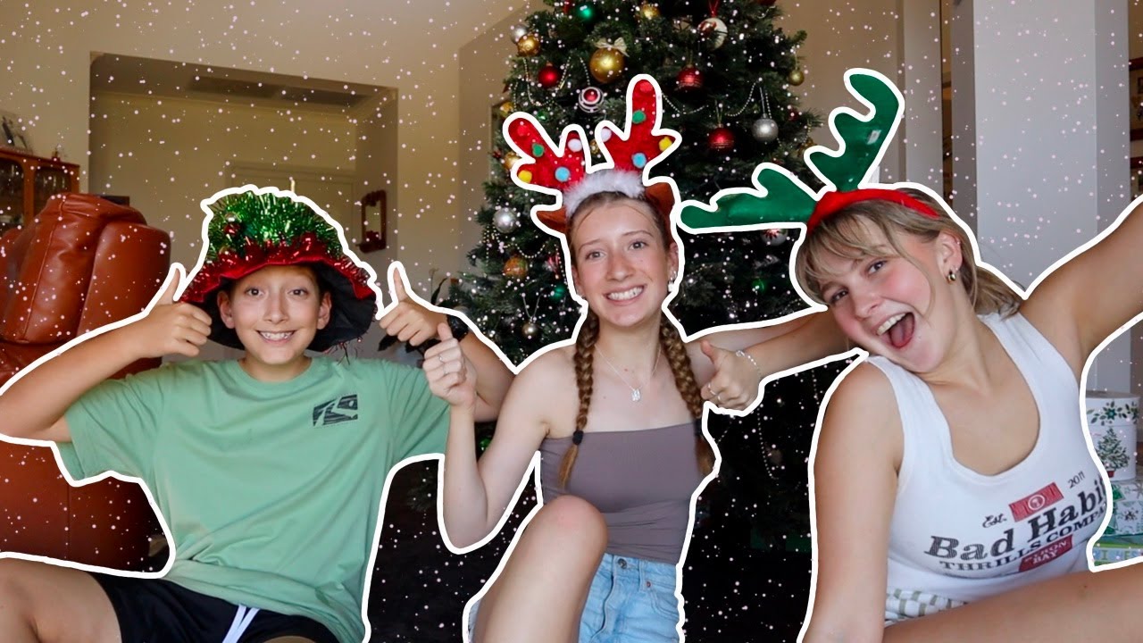 Decorate for xmas with us!! VLOGMAS DAY 1