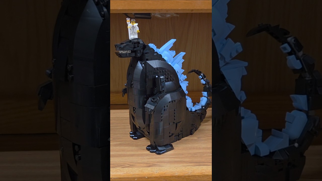 Я построил ОГРОМНОГО LEGO ГОДЗИЛЛУ!!! (Альтернативная сборка из 3 наборов!!!) #godzilla #lego #le...