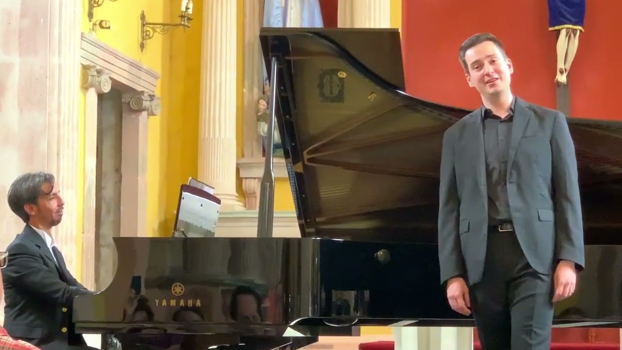Como yo te amé (Manzanero) Iván Lopez Reynoso - Angel Rodriguez (Guanajuato 2022)