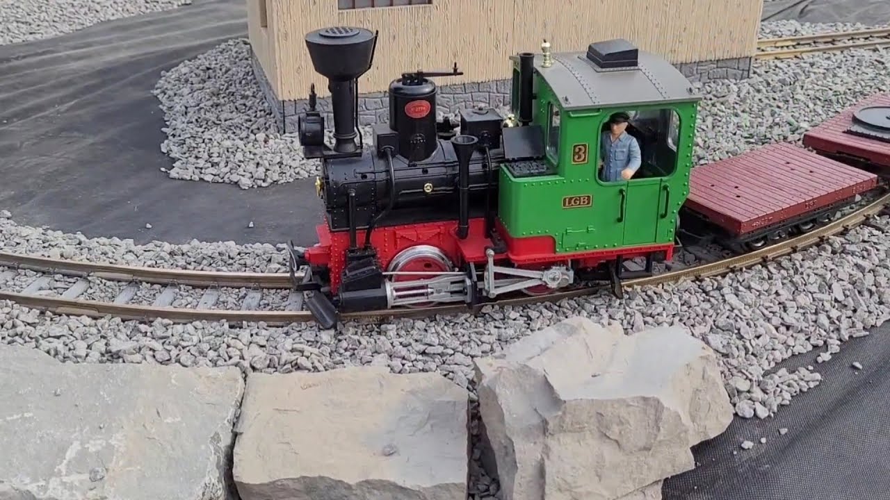 How to build a basic garden railroad