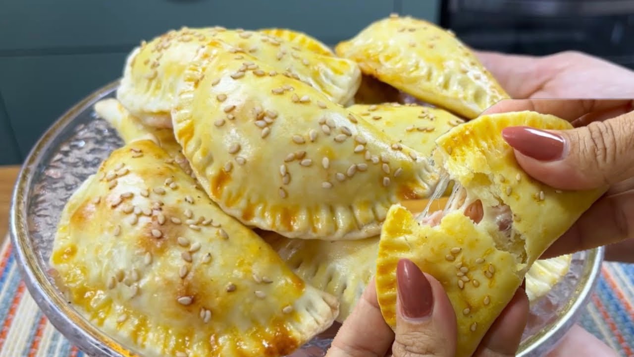 INACREDITÁVEL DE TÃO FÁCIL! PASTEL ASSADO COM 2 INGREDIENTES na massa! 